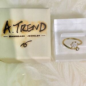 Elegant Gold S925 Ring with zircon Accents